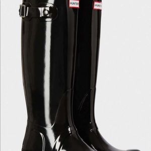 Glossy Black Hunter Rainboots